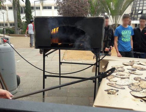 "עשה זאת בעצמך" אפית מצות ביב"ע נתניה