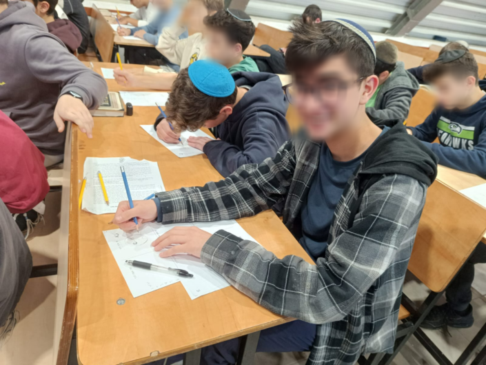 קומיקס במצוות - התלמידים שותפים ונהנים